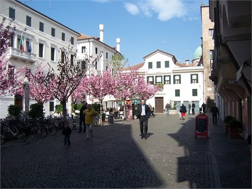 piazzapola.jpg