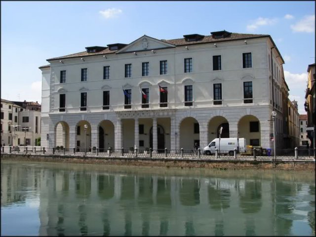 palazzodelluniversit.jpg